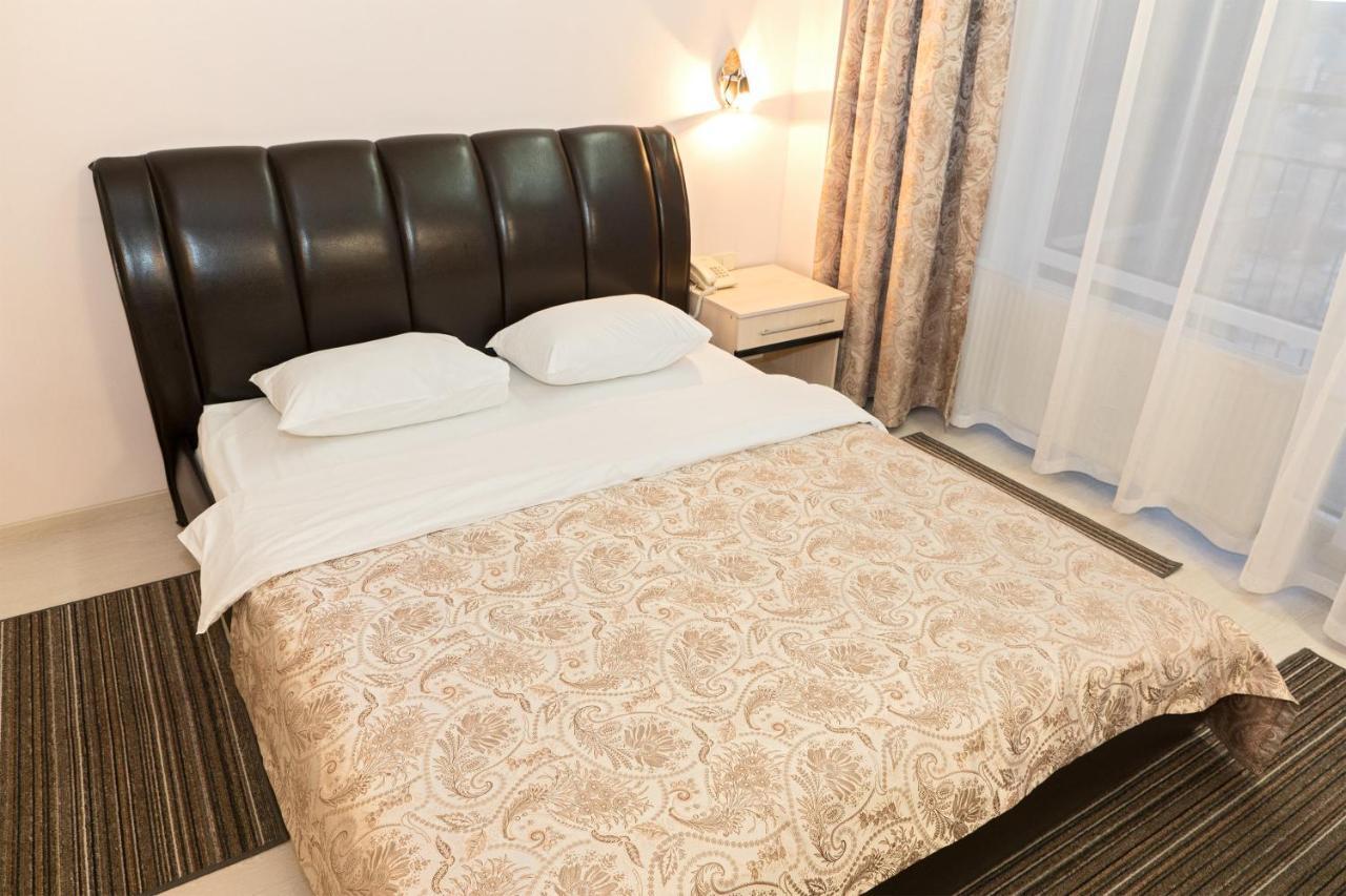 Staybridge Mini-Hotel In Most City Panoramic River View Dniepropietrowsk Zewnętrze zdjęcie